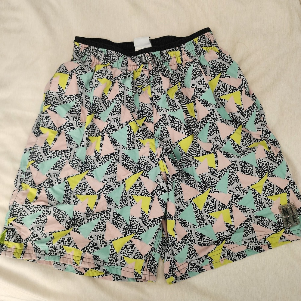 Nike Swim Trunks Mens Small Multicolor EXCELLENT 90s Retro Geometric 5" Inseam